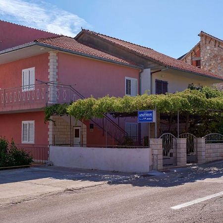 Apartments Ana Buratovic Stari Grad  Zewnętrze zdjęcie