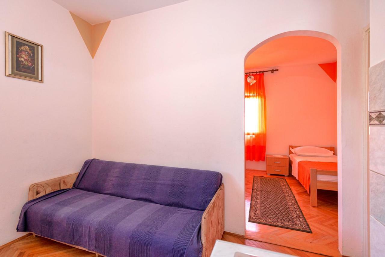 Apartments Ana Buratovic Stari Grad  Zewnętrze zdjęcie