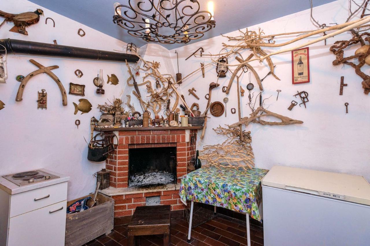 Apartments Ana Buratovic Stari Grad  Zewnętrze zdjęcie