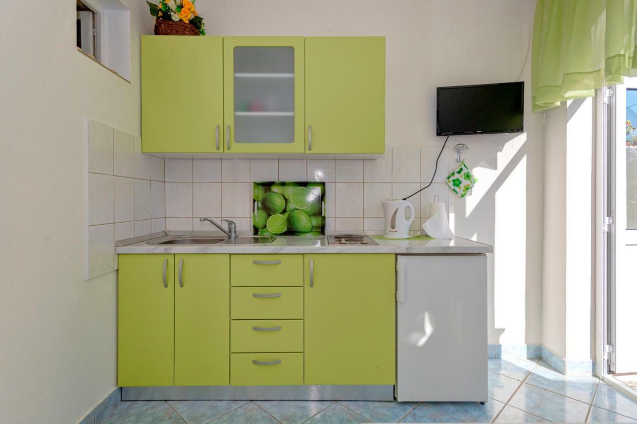 Apartments Ana Buratovic Stari Grad  Zewnętrze zdjęcie