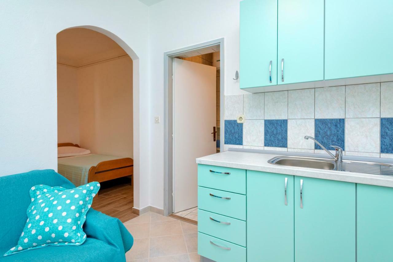 Apartments Ana Buratovic Stari Grad  Zewnętrze zdjęcie