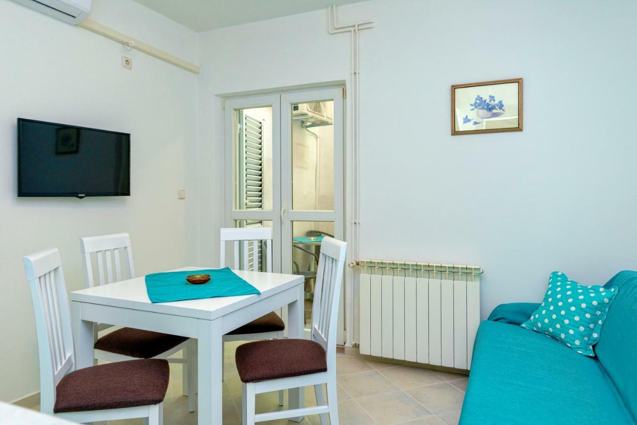 Apartments Ana Buratovic Stari Grad  Zewnętrze zdjęcie