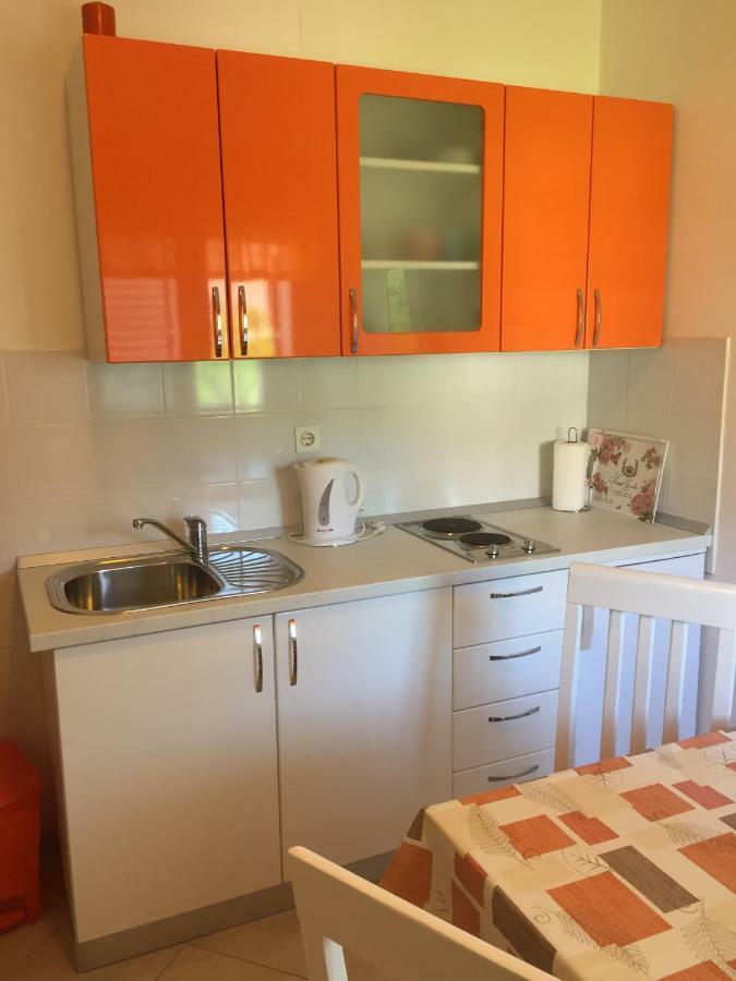 Apartments Ana Buratovic Stari Grad  Zewnętrze zdjęcie